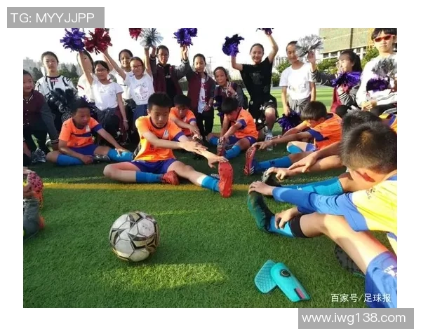 奇捷足球引领新潮流打造青少年足球梦想的摇篮与平台